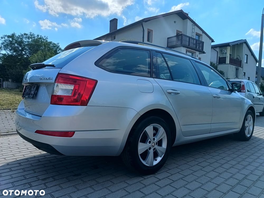 Skoda Octavia 1.6 TDI Active EU6 - 12