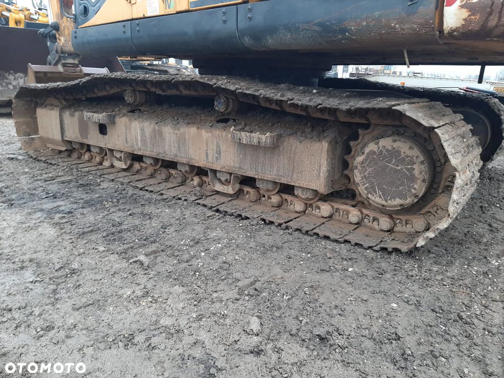 Liu Gong CLG924E - 11