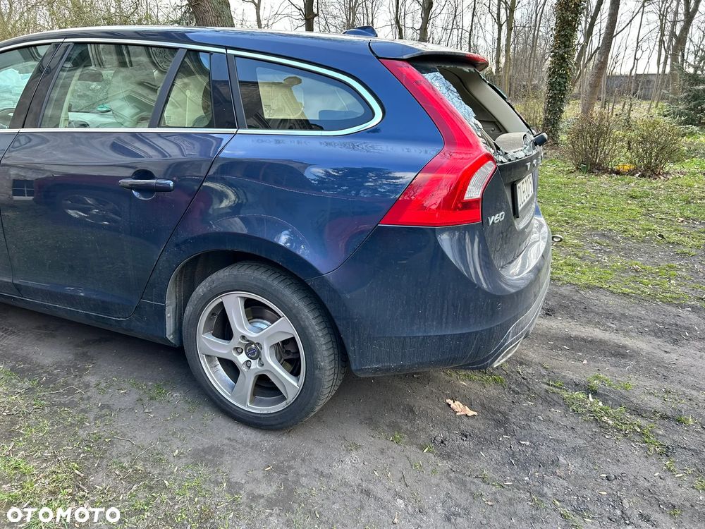 Volvo V60 - 8