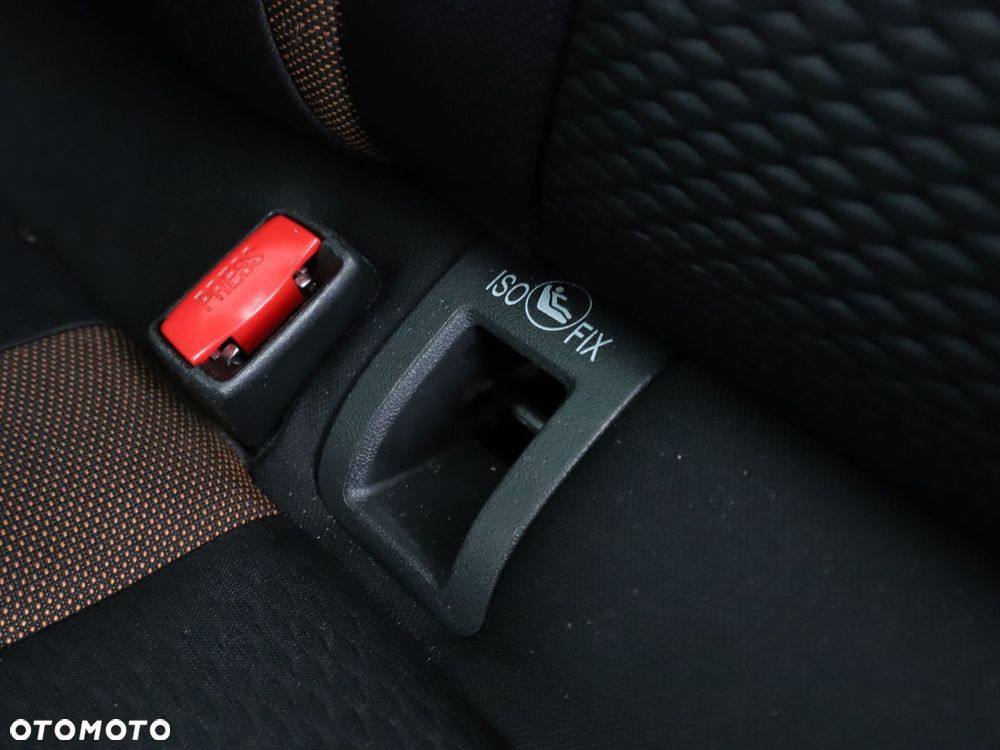 Nissan Qashqai - 36