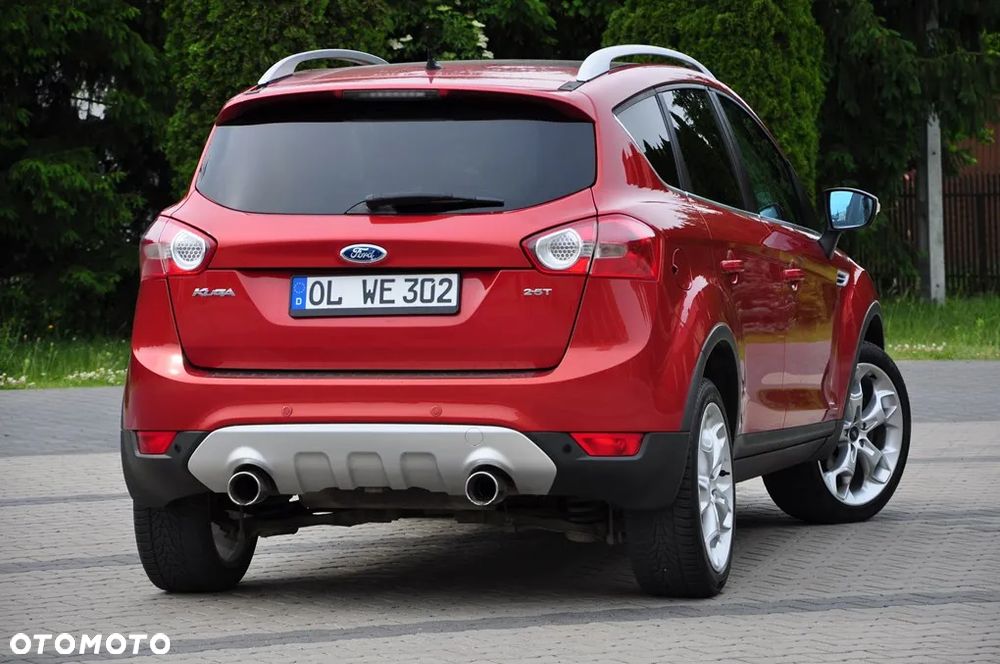 Ford Kuga 2.5 4x4 Titanium - 15