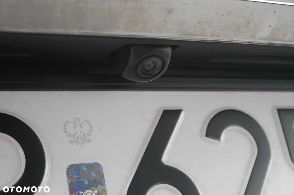 Toyota Corolla - 17