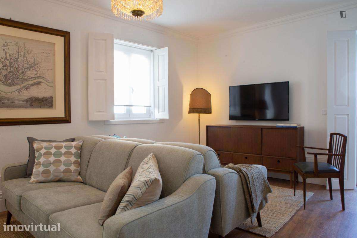 Quarto - localizado em Paranhos Porto - Grande imagem: 4/36