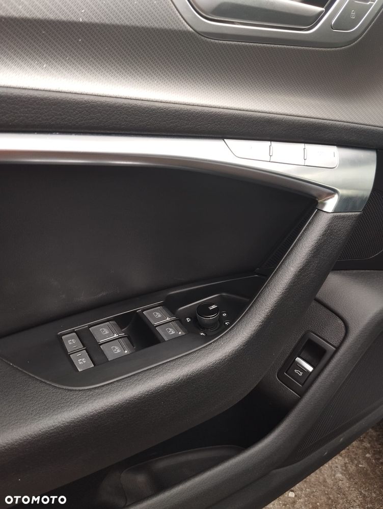 Audi A6 Avant 50 TDI mHEV Quattro Sport Tiptronic - 10