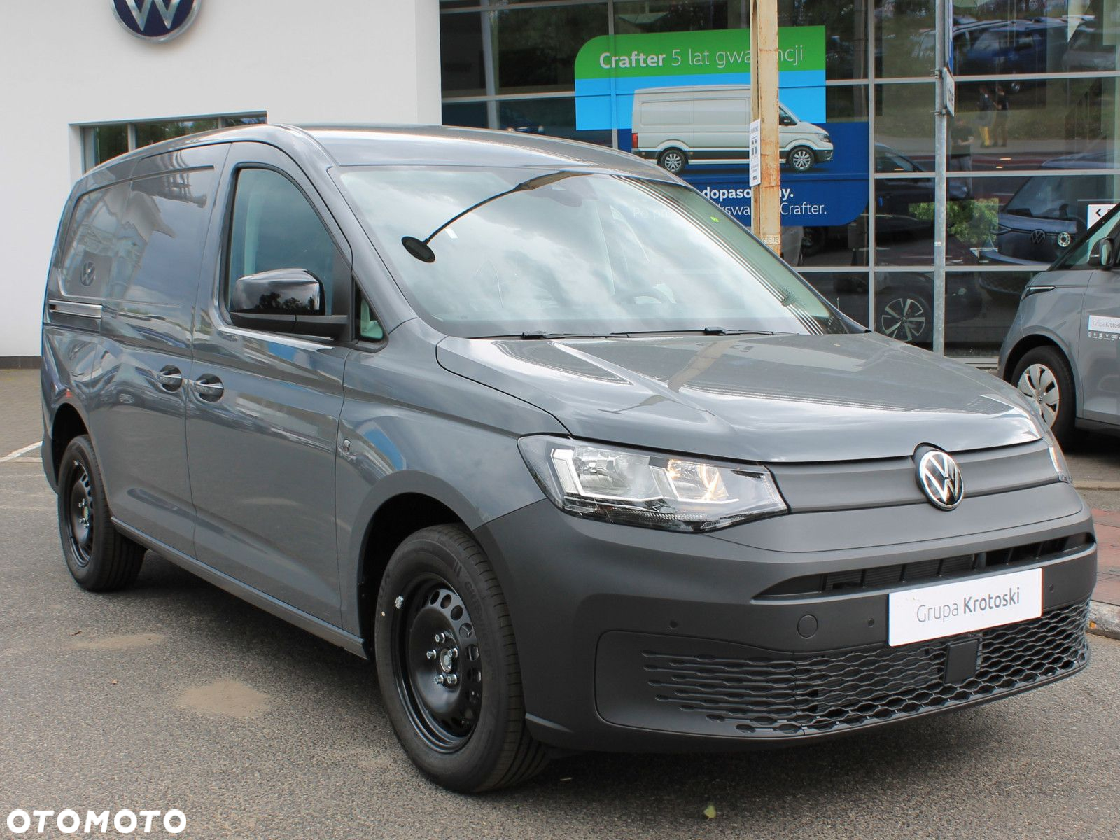 Volkswagen Caddy Maxi Cargo 2.0 TDI Manual - 4