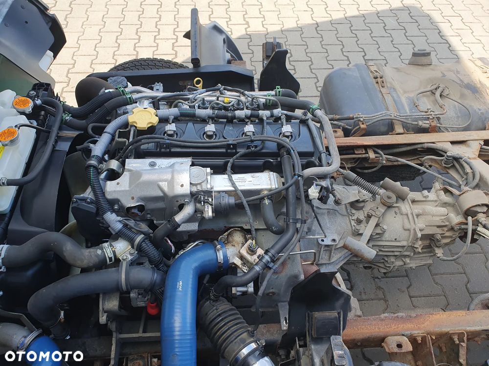Silnik kompletny Nissan Cabstar Renault Maxity 2.5 Euro5 - 3