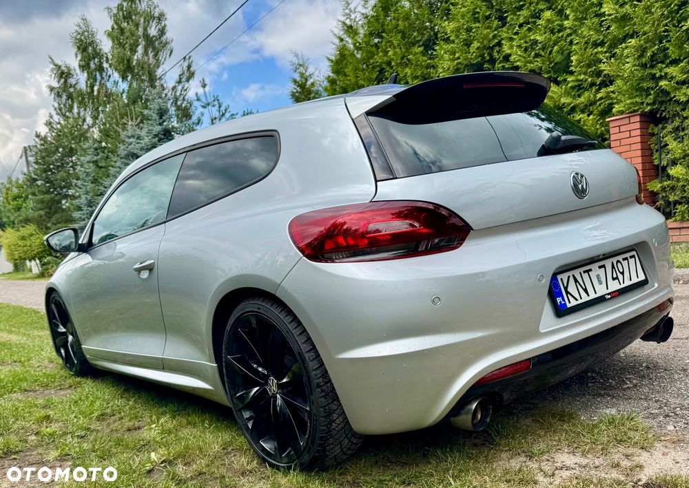 Volkswagen Scirocco 2.0 TSI R - 9