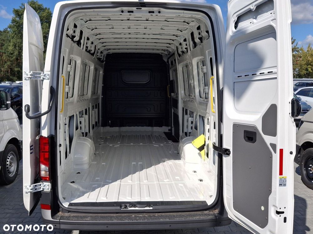 Volkswagen Crafter - 8