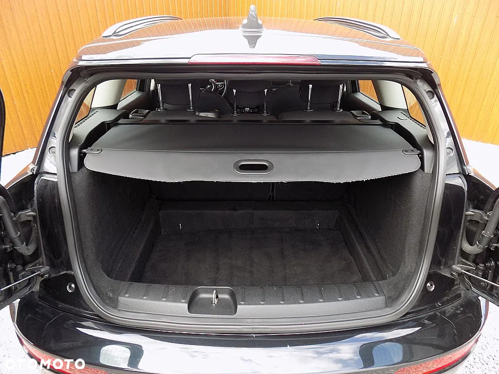 MINI Clubman One D Blackyard - 21