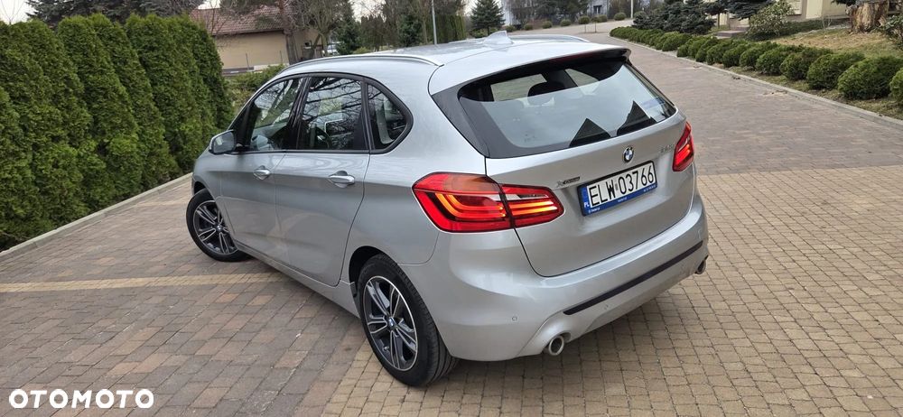 BMW Seria 2 220d xDrive - 17