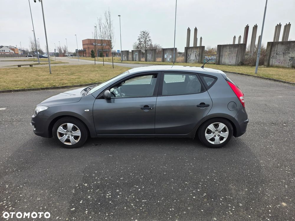 Hyundai i30 1.4 Edition Plus - 10