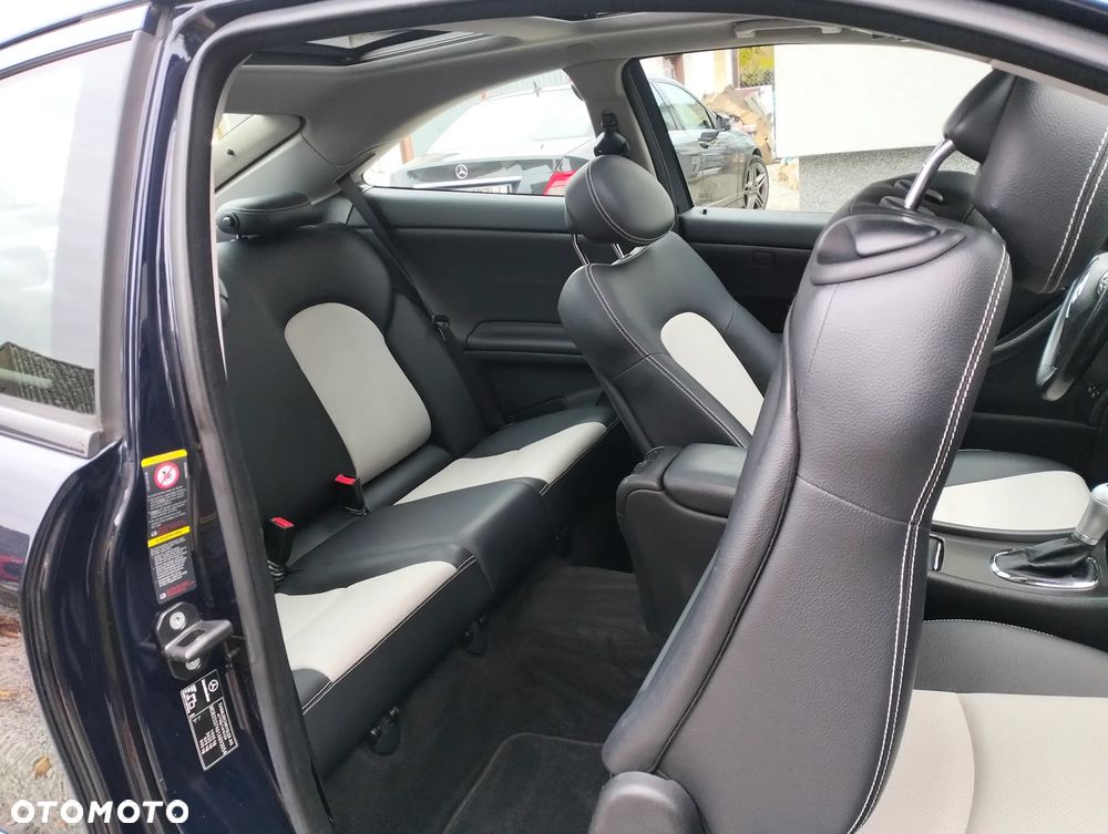 Mercedes-Benz Klasa C 180 Kompressor Sportcoupe Automatik Sport Edition - 15