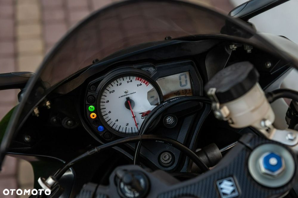 Suzuki GSX-R - 8