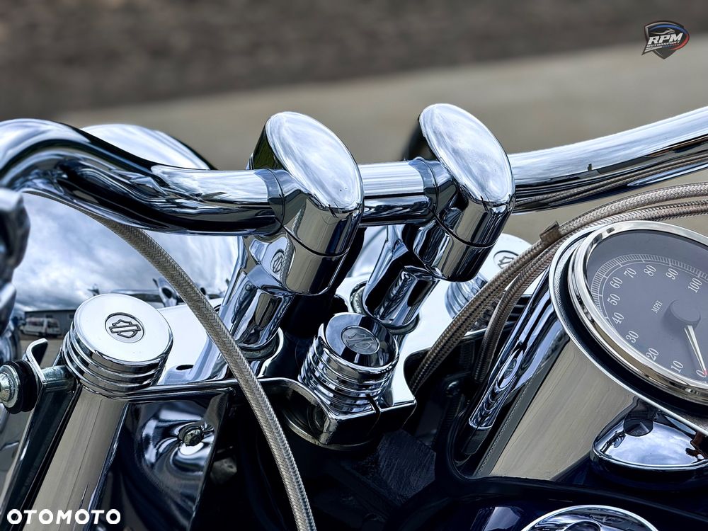 Harley-Davidson Softail Heritage Classic - 22