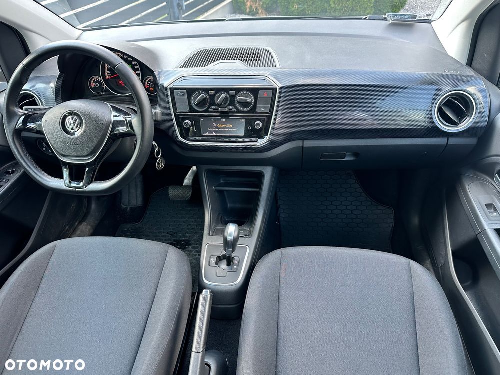 Volkswagen up! 1.0 high - 10