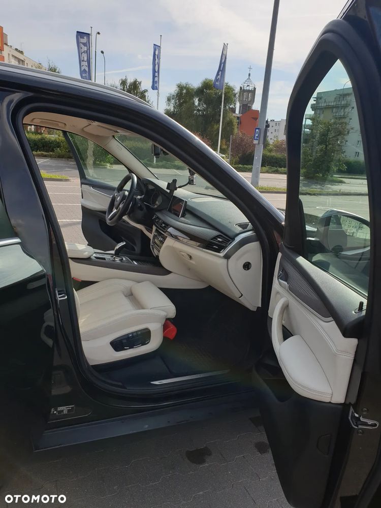 BMW X5 xDrive25d - 12