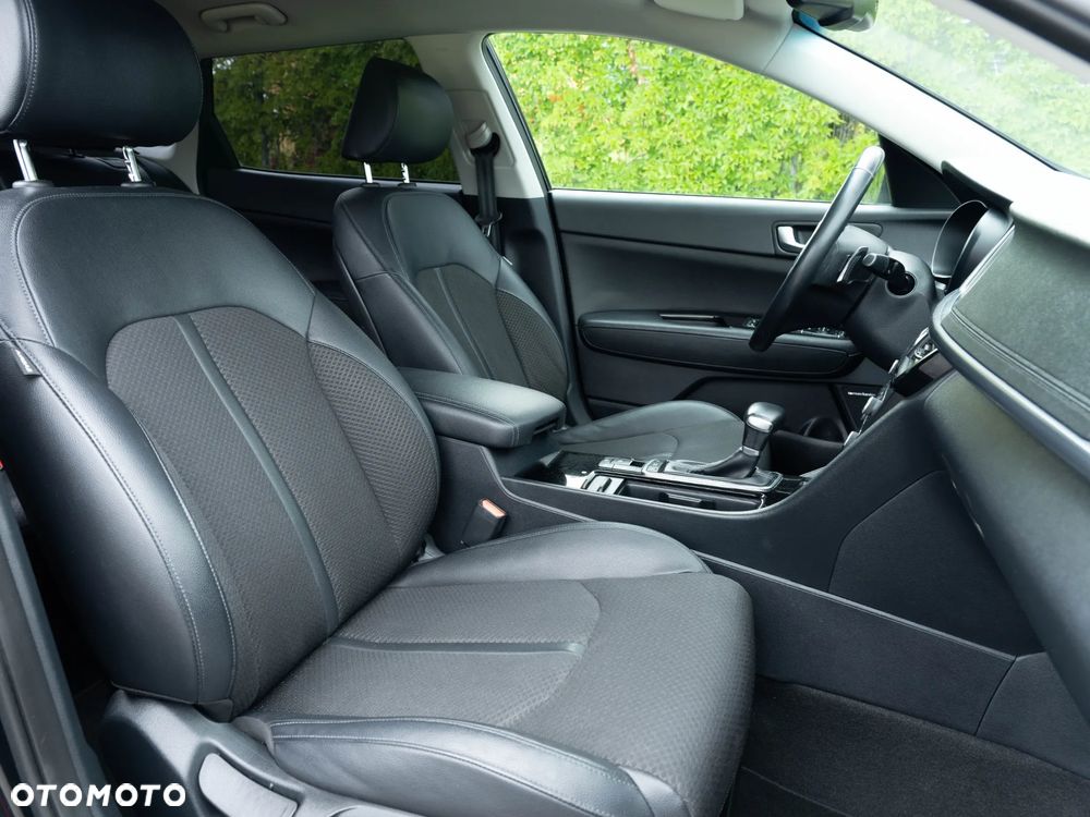 Kia Optima 1.7 CRDI XL DCT - 20