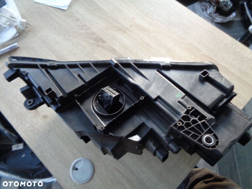 SKODA OCTAVIA III LIFT LAMPA LEWY PRZÓD XENON EUROPA 5E941015D - 5