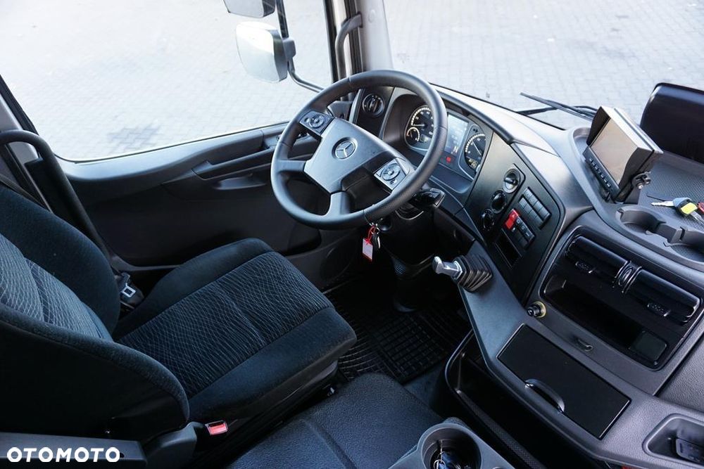 Mercedes-Benz ATEGO / 1223 / ACC / EURO 6 / CHŁODNIA + WINDA / MULTITEMPERATURA - 13