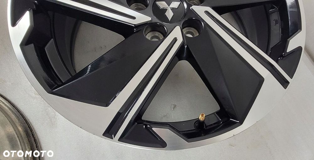 FELGI MITSUBISHI OUTLANDER ASX ECLIPSE CROSS 7x18 18 ET38 5x114,3 - 6