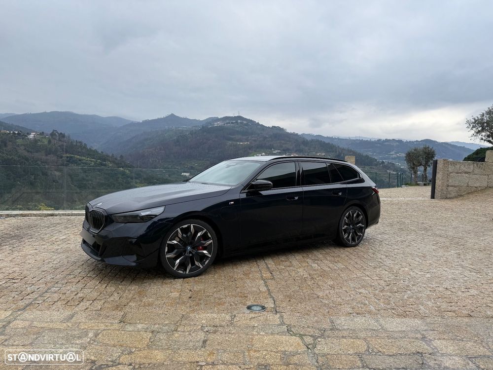 BMW 550 e xDrive Pack Desportivo M Pro - 4