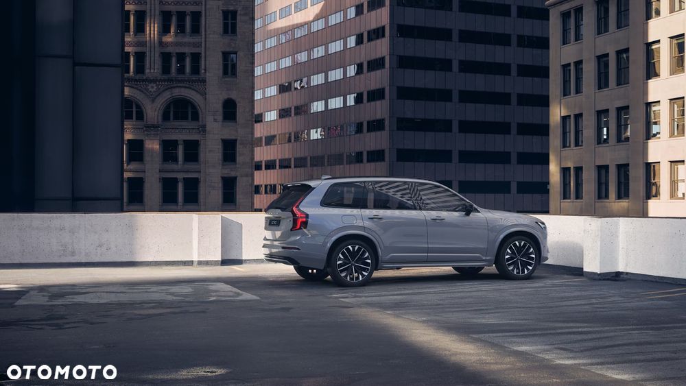 Volvo XC 90 B5 B AWD Ultra Dark 7os - 4