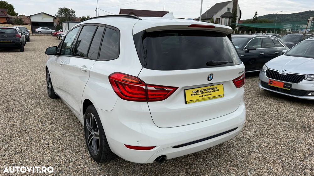 BMW Seria 2 216d Aut. Sport Line - 8