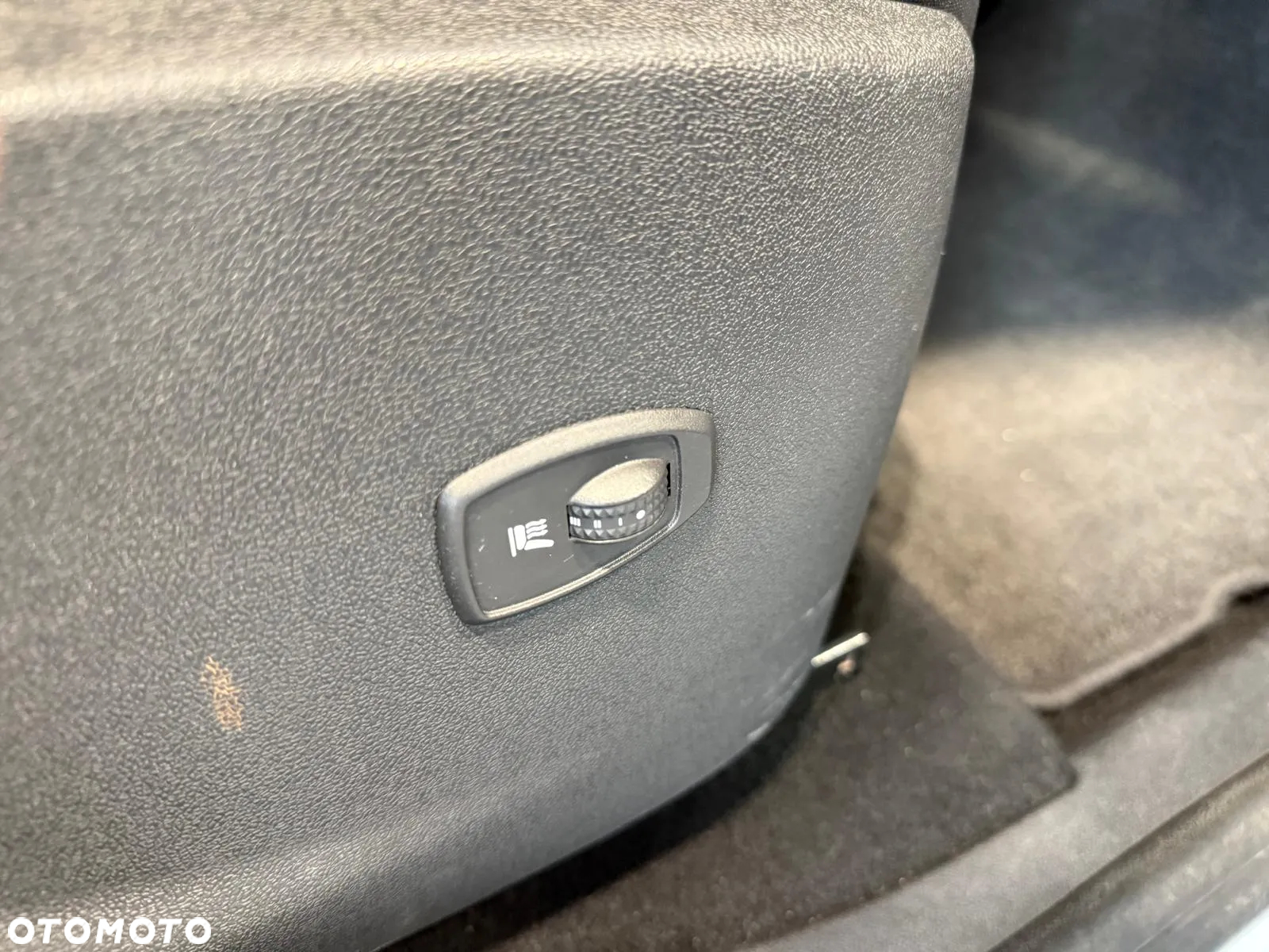 Renault Scenic ENERGY TCe 115 S&S Xmod Paris - 23