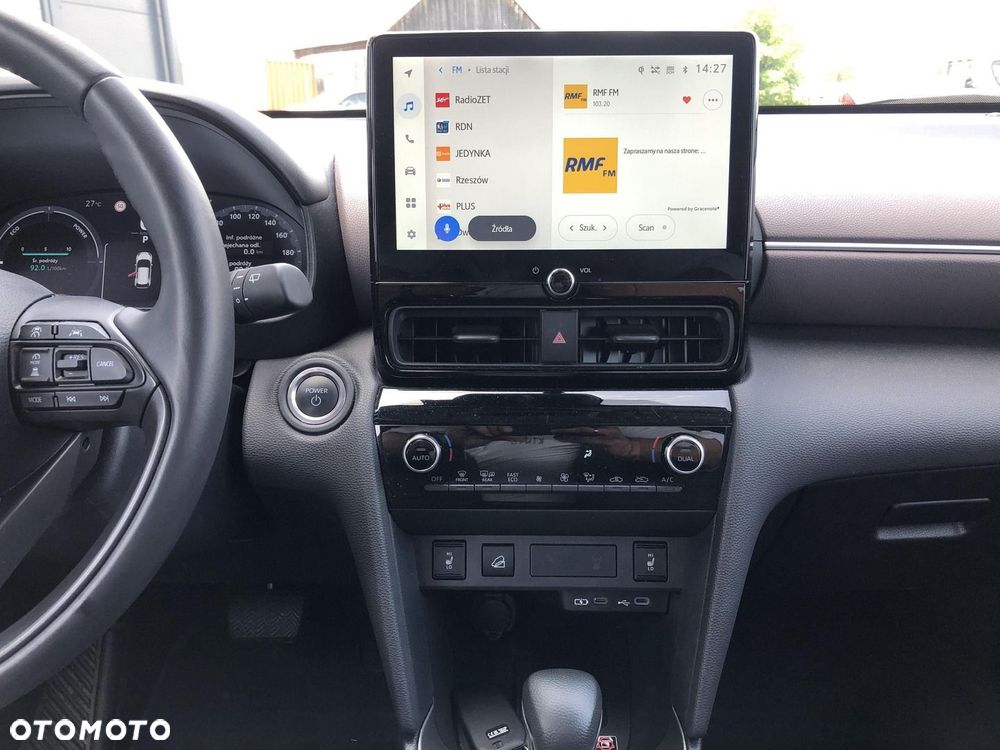 Toyota Yaris Cross Hybrid 1.5 Executive AWD - 14