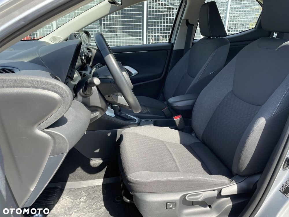 Toyota Yaris Hybrid 1.5 Comfort - 14