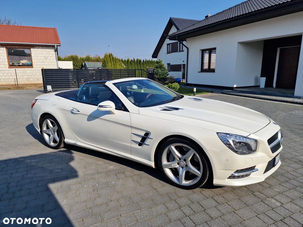 Mercedes-Benz SL 500 BlueEff - 26