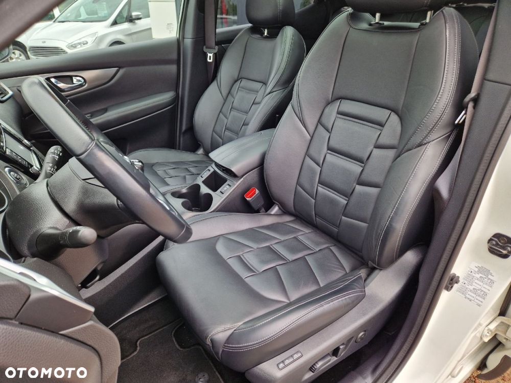 Nissan Qashqai - 12