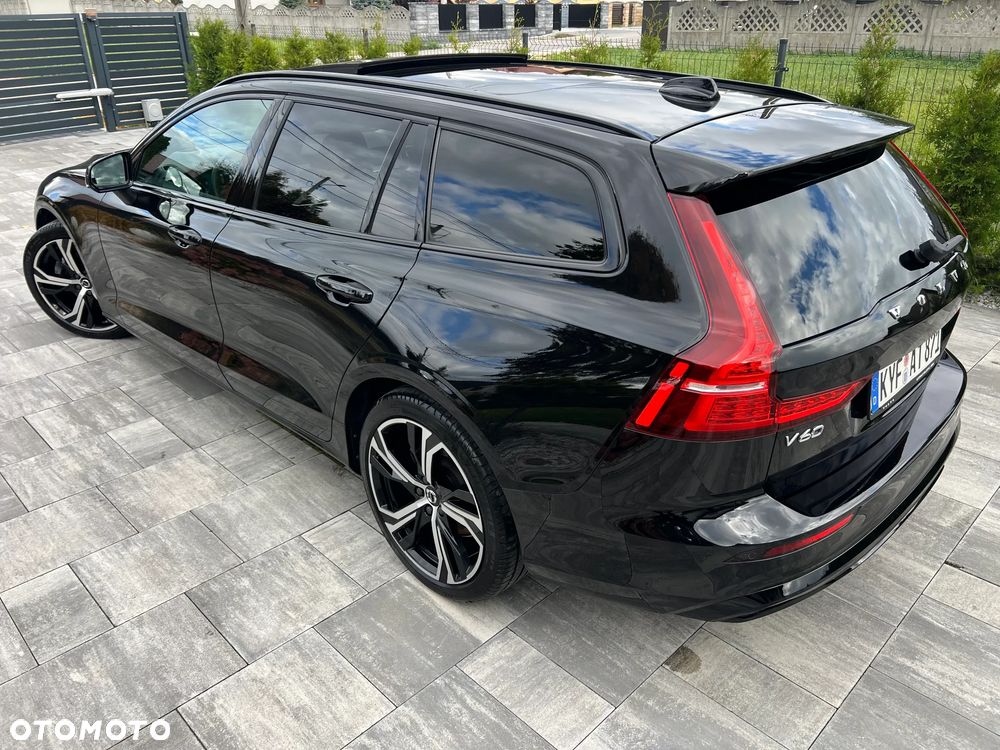Volvo V60 B4 D Ultimate Dark - 17