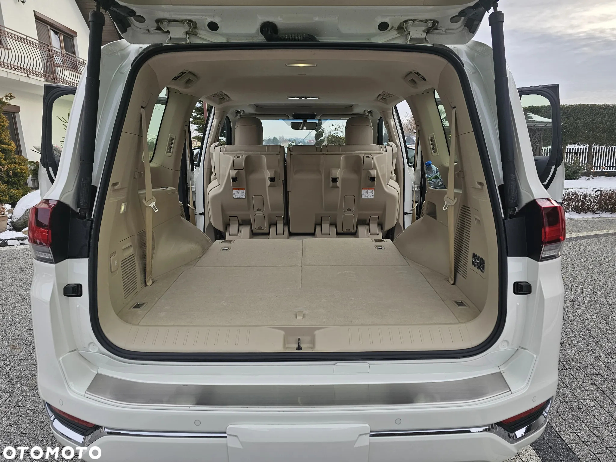 Toyota Land Cruiser - 19