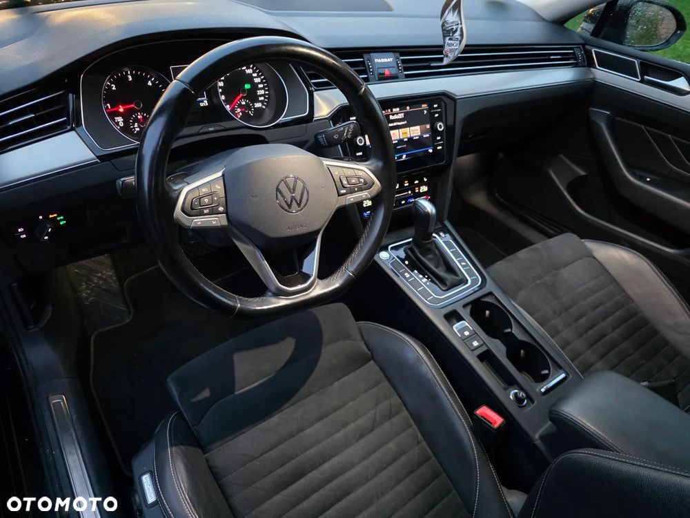 Volkswagen Passat 2.0 TDI EVO Business DSG - 27