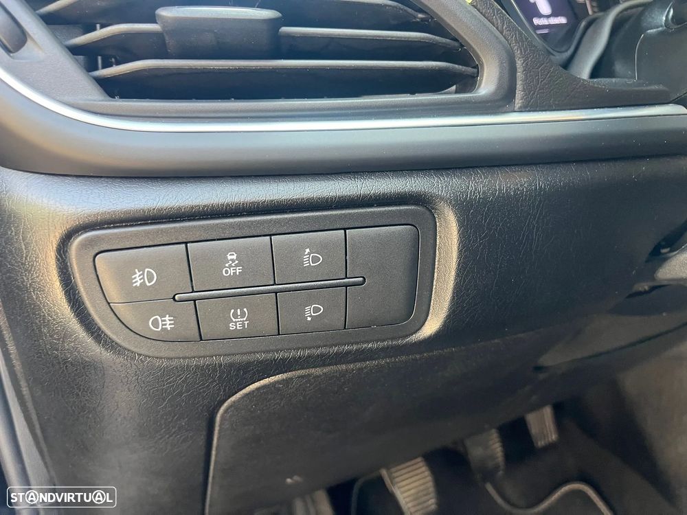 Fiat Tipo Station Wagon 1.3 M-Jet Lounge - 20