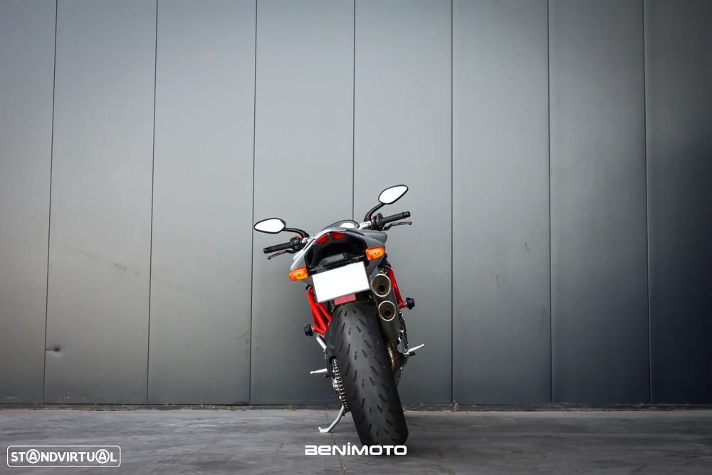MV Agusta Brutale 910 - 6