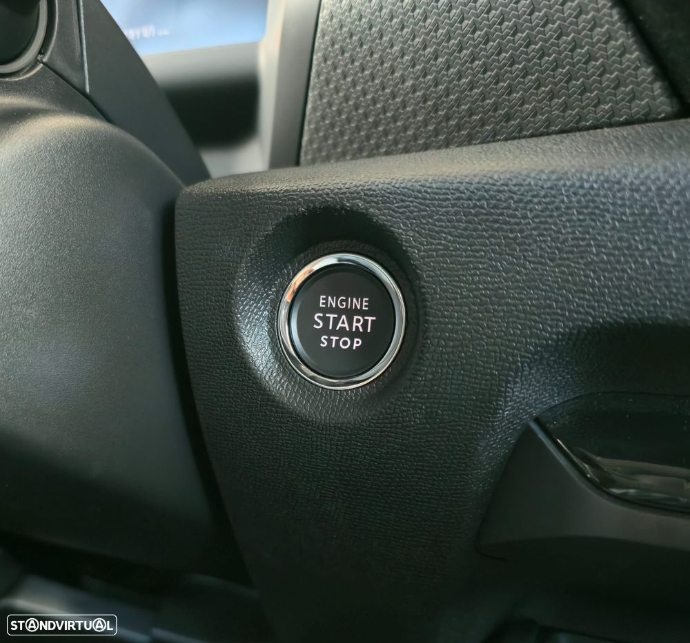 Citroën C4 Hybrid 145 MAX - 13