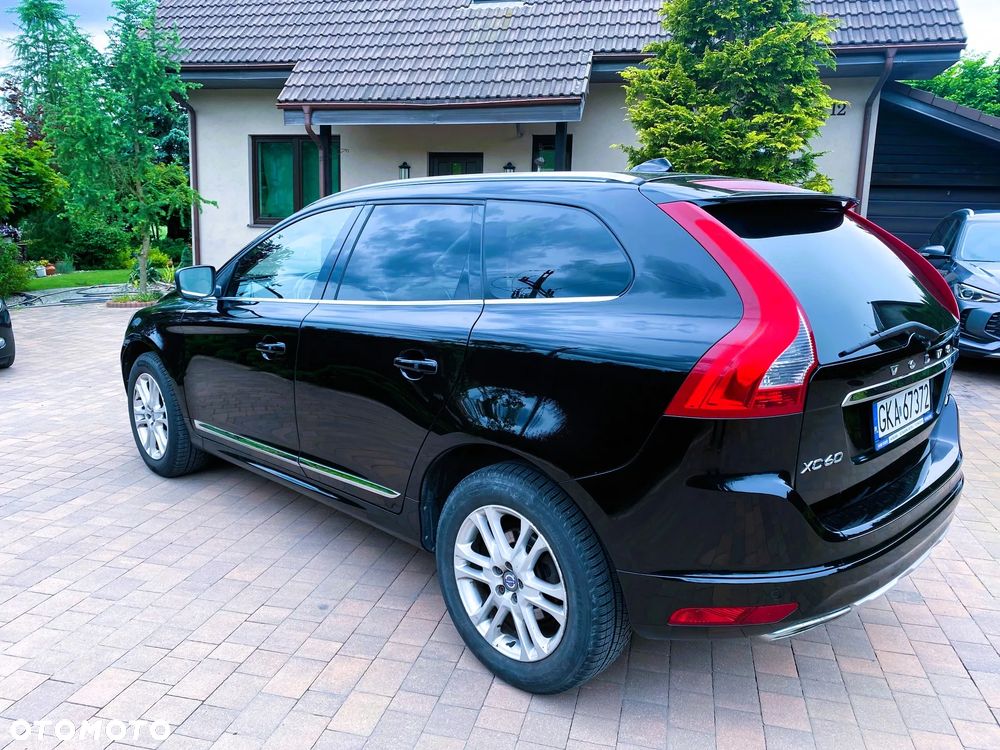 Volvo XC 60 D5 AWD Kinetic - 7