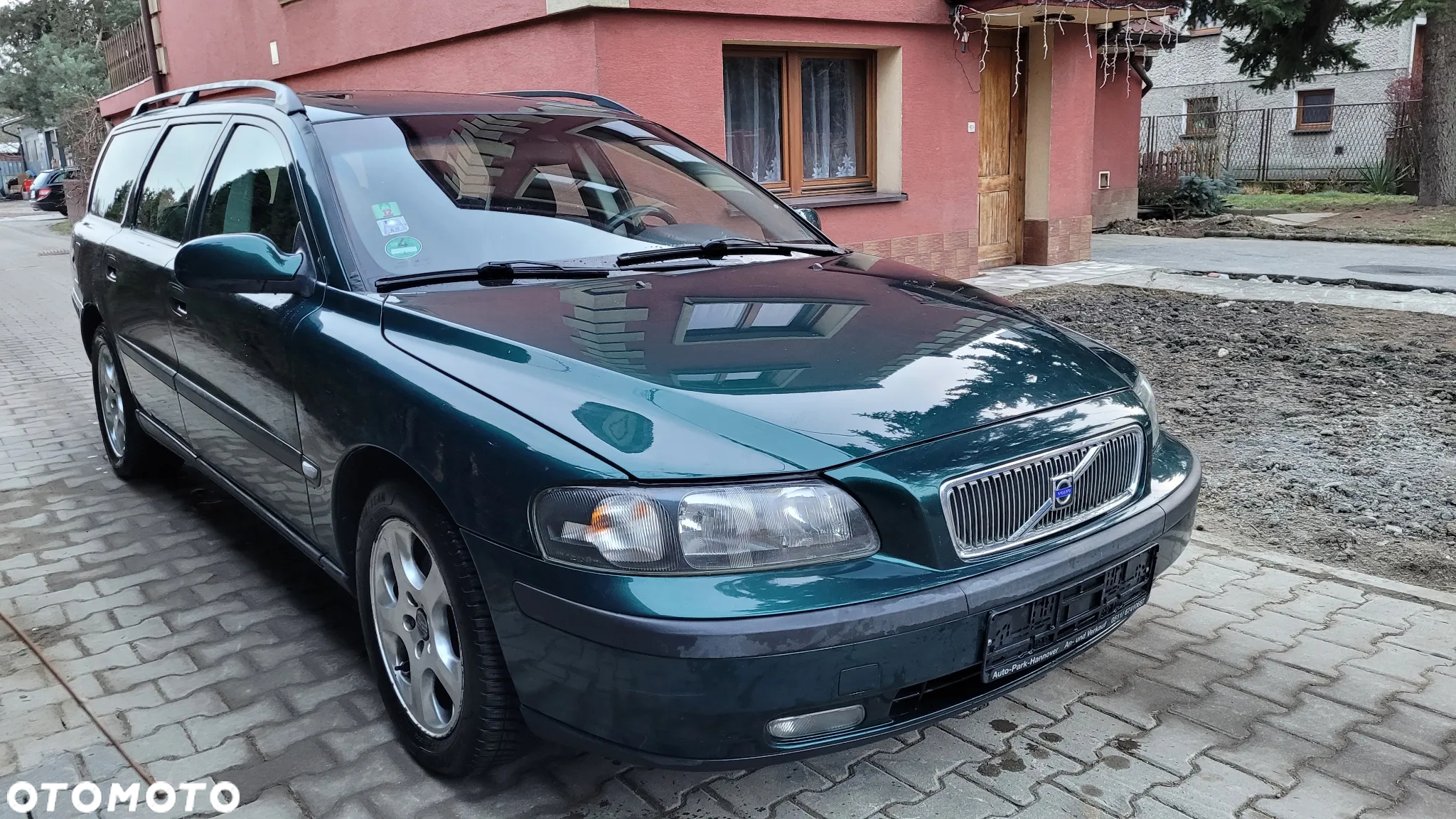 Volvo V70 2.4 Momentum - 3