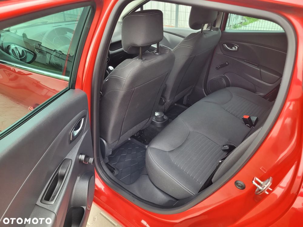 Renault Clio TCe 90 Limited - 13
