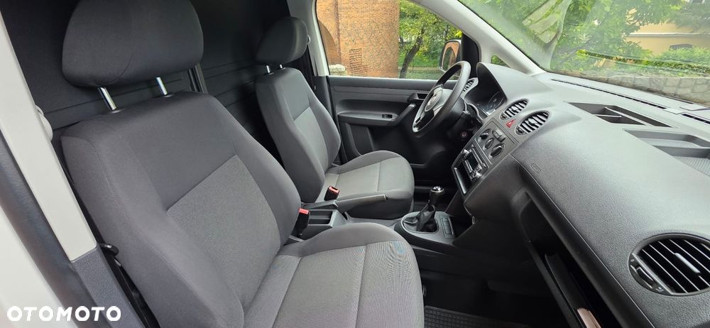 Volkswagen CADDY - 8