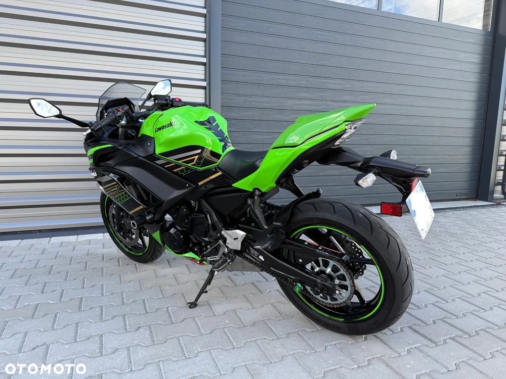 Kawasaki Ninja - 6