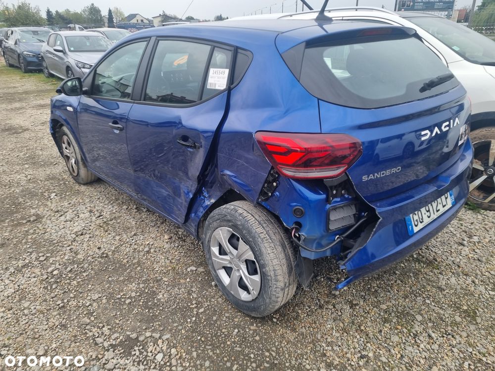 Dacia Sandero - 4