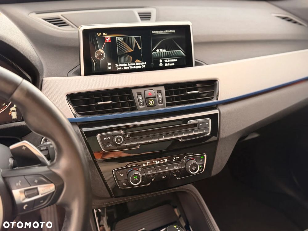 BMW X1 xDrive28i xLine - 18