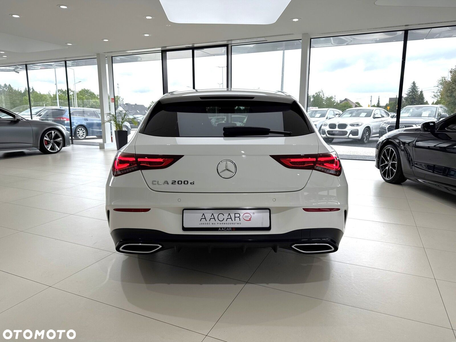 Mercedes-Benz CLA 200 d AMG Line 8G-DCT - 4