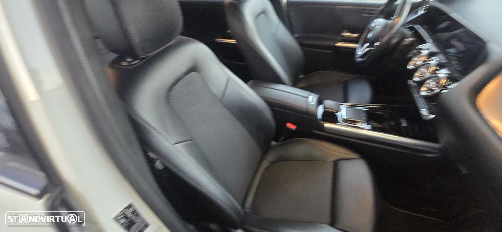 Mercedes-Benz B 180 d 7G-DCT Progressive - 23
