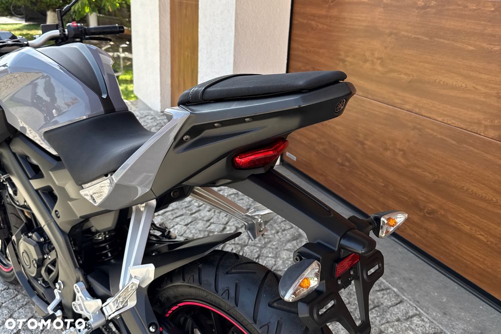 Yamaha MT - 23