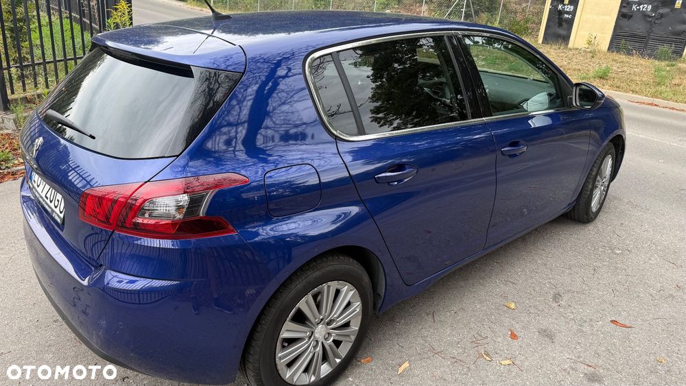 Peugeot 308 1.2 PureTech Allure S&S - 5