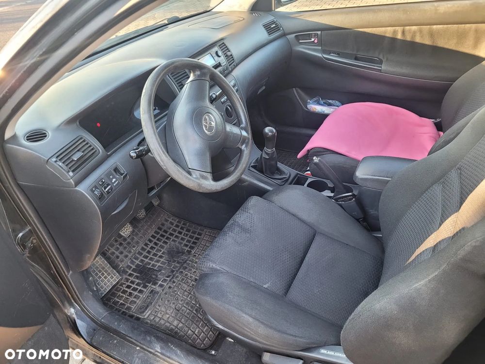 Toyota Corolla - 18
